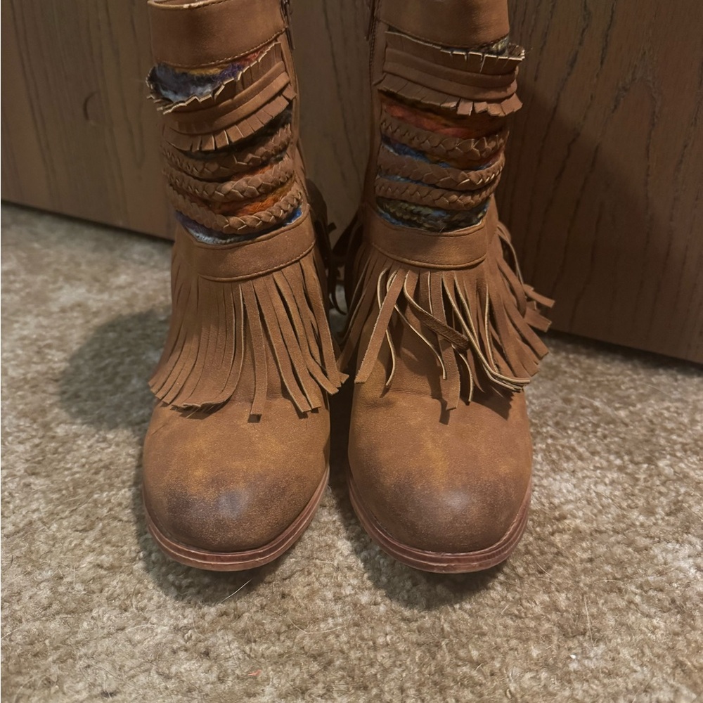 Fringe Leather Boots - Brown